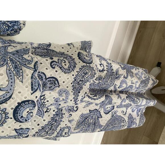 FARM Rio One Shoulder Dress in Blue and White Paisley - Picture 7 of 12